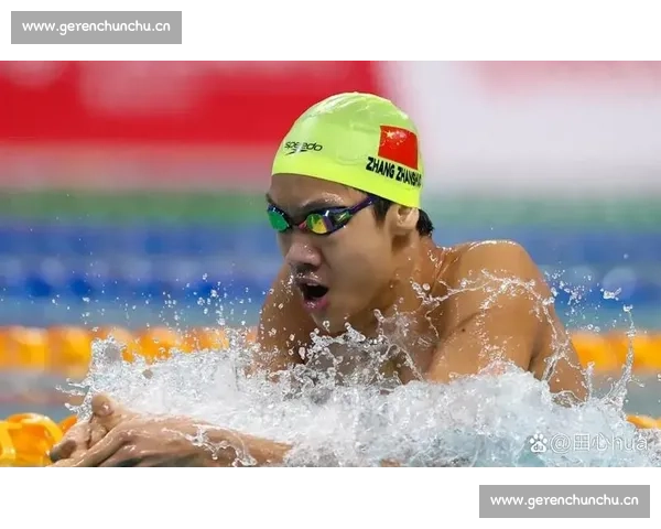 激烈角逐自由泳比赛精彩瞬间全程回放助你快速掌握泳技要点